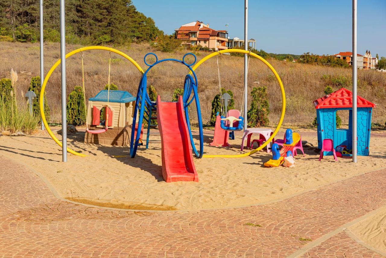 Menada Sozopol Apartments Exteriör bild