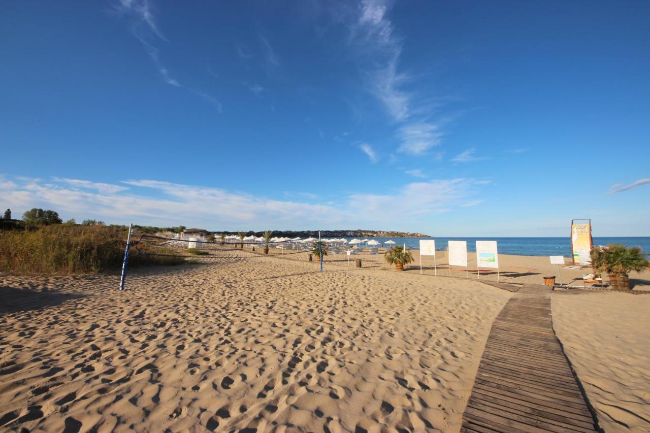Menada Sozopol Apartments Exteriör bild